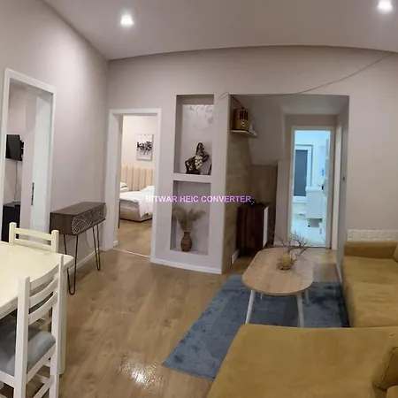 Grandpa House App.1 Appartamento Tirana