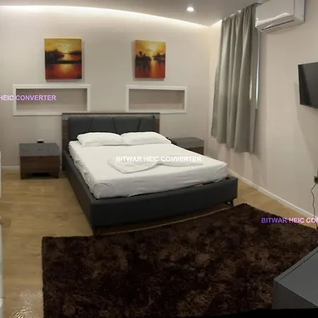 Grandpa House App.1