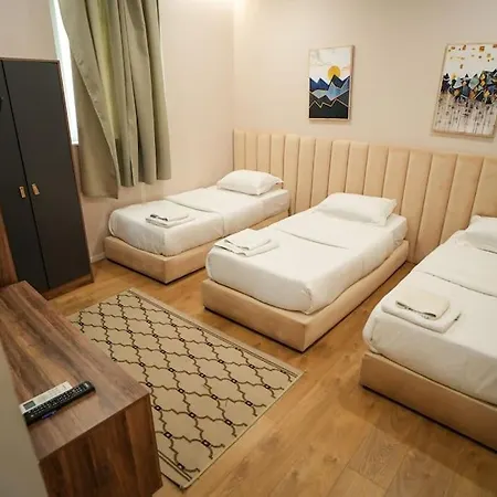 Apartment Grandpa House App.1 Tirana