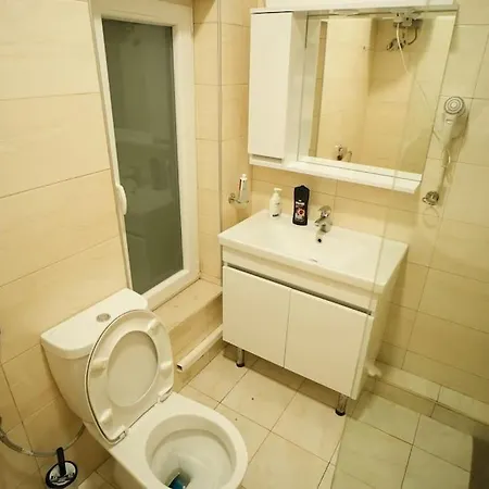 Grandpa House App.1 * Tirana