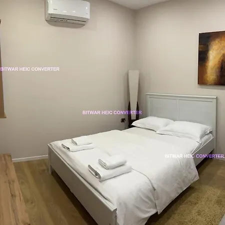 Appartement Near Center 1