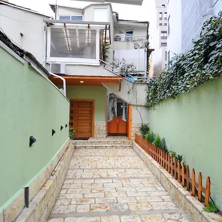 Grandpa House App.1 Apartment